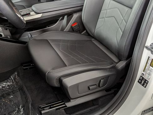 Used 2025 BMW X1 xDrive28i w/ Technology Package AWD/4WD image 20