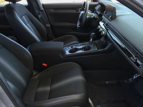 Used 2024 Honda Civic Sport image 18