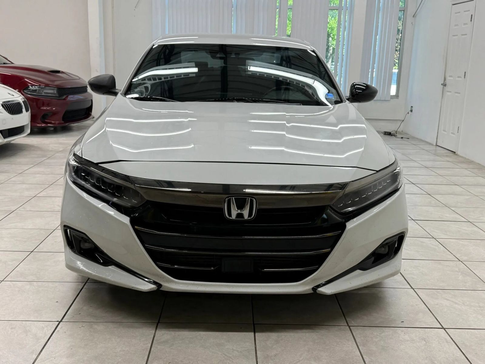 Used 2021 Honda Accord Sport image 2