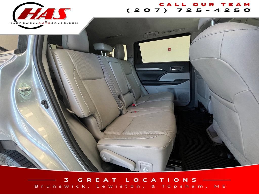 Used 2019 Toyota Highlander Limited AWD/4WD image 13