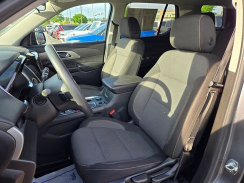 Used 2020 Chevrolet Traverse LS AWD/4WD image 16