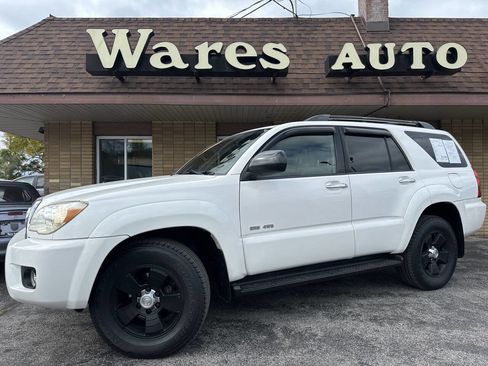 Used 2006 Toyota 4Runner SR5 image 2