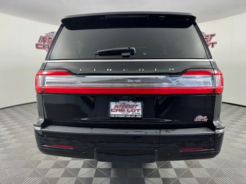 Used 2020 Lincoln Navigator L Reserve w/ Equipment Group 208A Reserve image 6