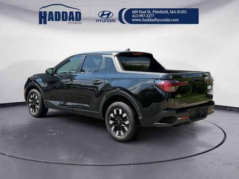Certified 2025 Hyundai Santa Cruz SE AWD/4WD image 3