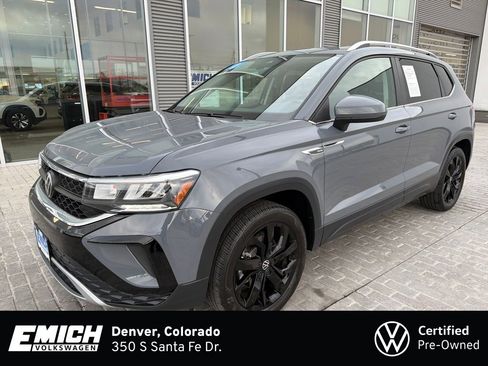 Certified 2023 Volkswagen Taos SE w/ Panoramic Sunroof Package image 1