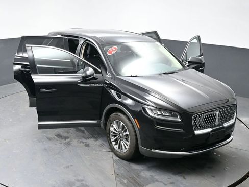 Used 2023 Lincoln Nautilus FWD image 68