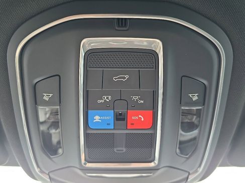 New 2026 Jeep Grand Cherokee L 4WD image 38