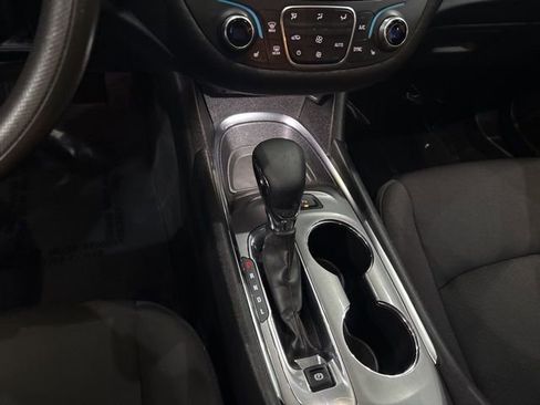 Used 2024 Chevrolet Malibu LT image 21