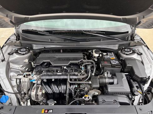 Used 2025 Kia K4 LXS image 34