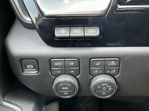 New 2026 Chevrolet Silverado 2500 High Country w/ High Country Premium Package image 11