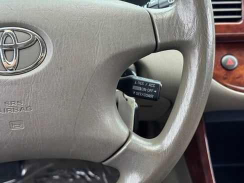 Used 2002 Toyota Camry XLE FWD image 23