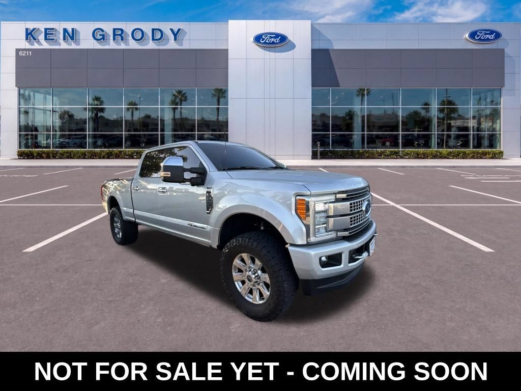 Used 2017 Ford F250 Platinum w/ Platinum Ultimate Package AWD/4WD image 1