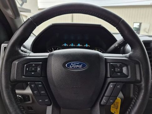 Used 2019 Ford F150 XLT w/ Equipment Group 302A Luxury AWD/4WD image 23