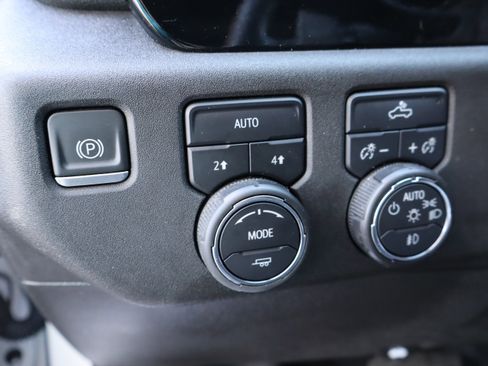 Certified 2023 Chevrolet Silverado 1500 RST w/ Rally Edition image 21