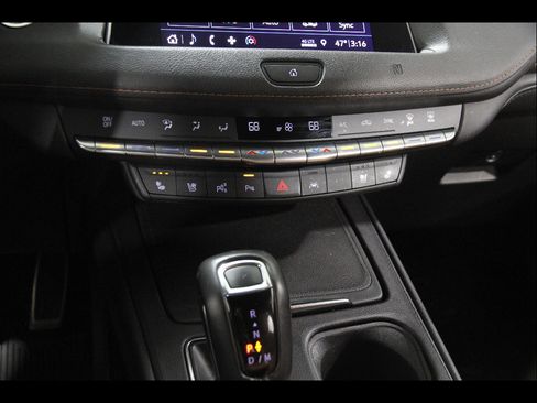 Used 2019 Cadillac XT4 Sport image 14