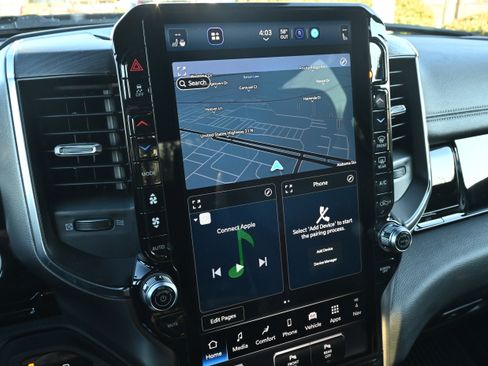 Used 2026 RAM 1500 Laramie w/ Night Edition image 33