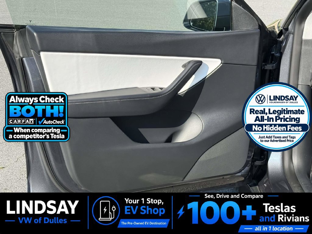 Used 2022 Tesla Model Y Performance AWD/4WD image 9