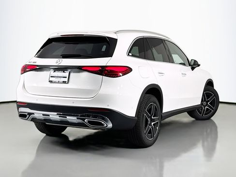 New 2026 Mercedes-Benz GLC 300 image 11