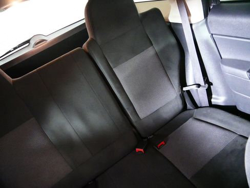 Used 2016 Jeep Patriot Latitude AWD/4WD image 14