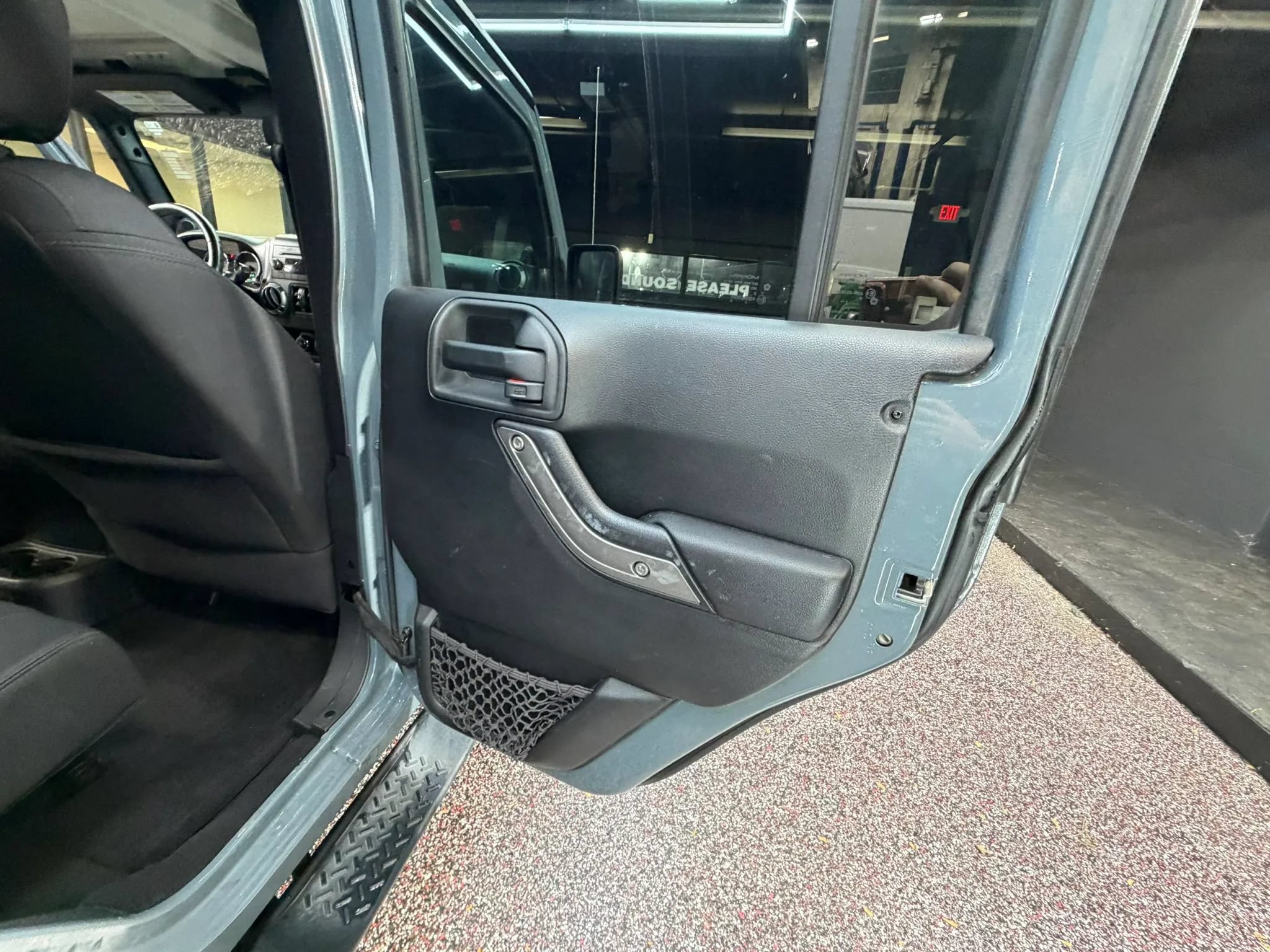 Used 2014 Jeep Wrangler Unlimited Sport w/ Dual Top Group AWD/4WD image 29