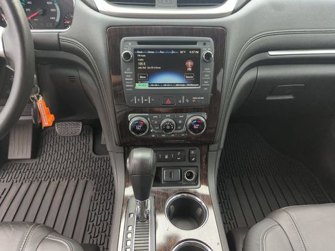 Used 2016 Chevrolet Traverse LTZ FWD image 23