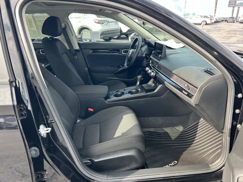 Certified 2023 Honda Civic EX image 26