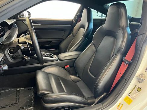 Used 2020 Porsche 911 Carrera S RWD image 32