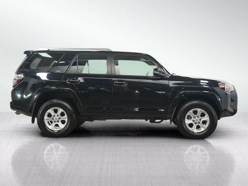 Used 2018 Toyota 4Runner SR5 Premium AWD/4WD image 6