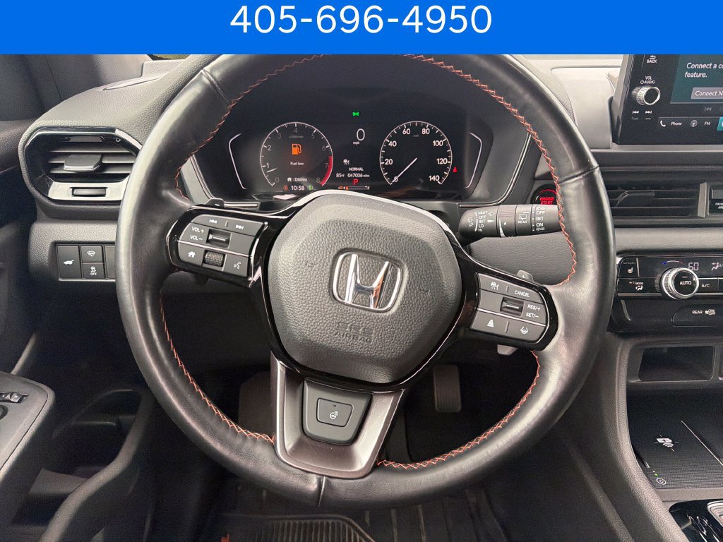 Used 2025 Honda Pilot TrailSport image 23