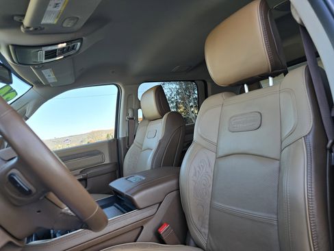 Used 2024 RAM 3500 Limited image 12