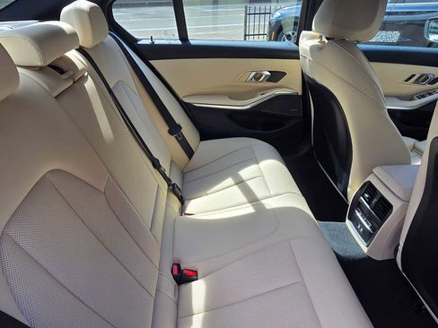 Used 2025 BMW 330i xDrive Sedan w/ M Sport Package image 12