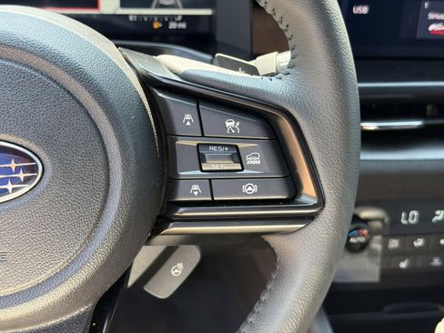 Used 2026 Subaru Outback Limited AWD/4WD image 28