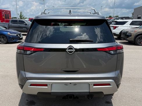 Used 2023 Nissan Pathfinder Platinum AWD/4WD image 20