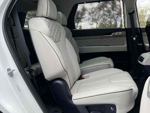 Used 2022 Hyundai Palisade Calligraphy w/ Cargo Package FWD image 47