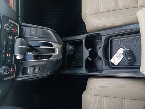 Used 2017 Honda CR-V Touring image 21