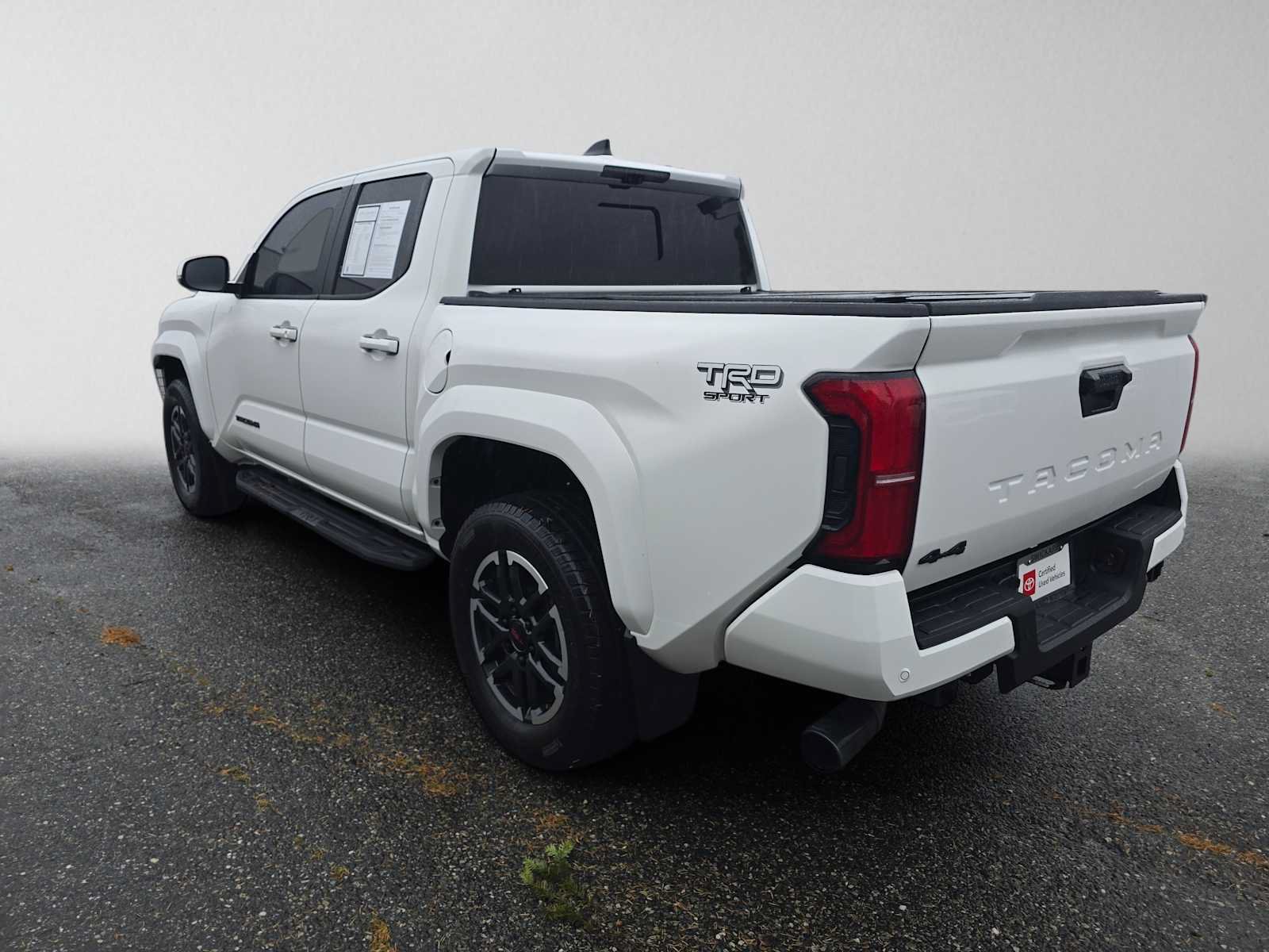 Certified 2024 Toyota Tacoma TRD Sport AWD/4WD image 5