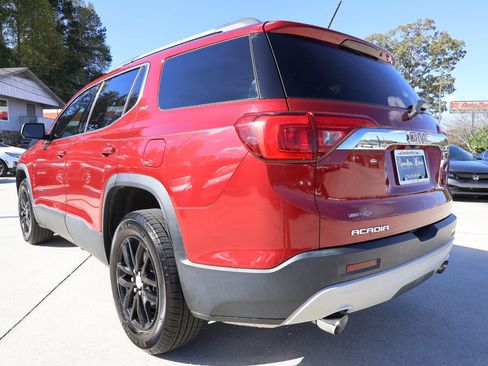 Used 2019 GMC Acadia SLT image 4