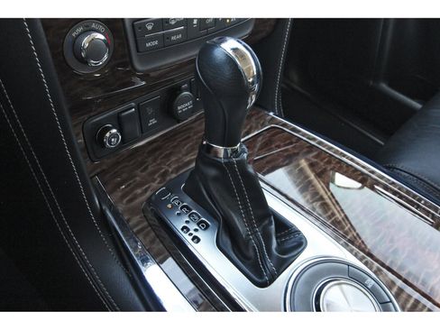 Used 2019 Nissan Armada Platinum RWD image 32