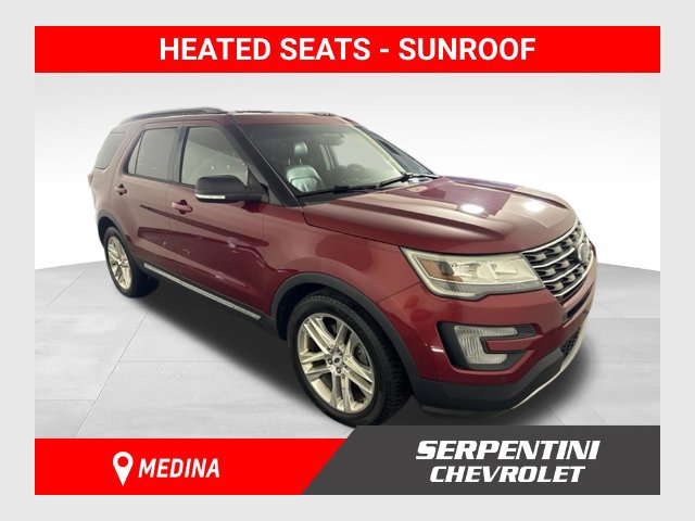 Used 2017 Ford Explorer XLT w/ Equipment Group 202A FWD image 1