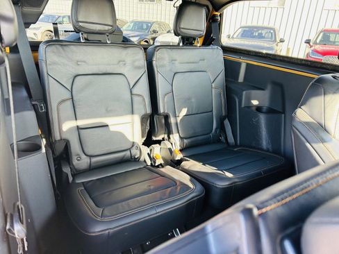 Used 2021 Ford Bronco Badlands image 31