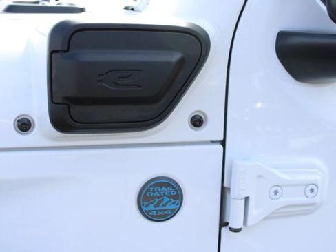 Used 2023 Jeep Wrangler Unlimited Rubicon 4xe w/ Cold Weather Group image 10