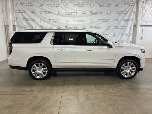 Used 2022 Chevrolet Suburban High Country w/ Max Trailering Package image 3