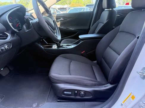 Used 2023 Chevrolet Malibu LT w/ Driver Confidence Package FWD image 13