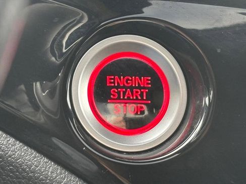 Used 2020 Honda Ridgeline Black Edition image 17