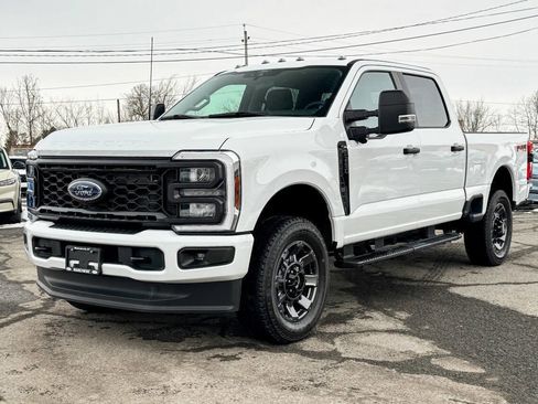 Used 2024 Ford F250 XL w/ STX Appearance Package image 7