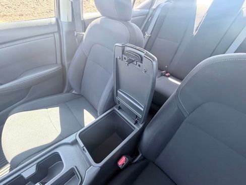 Used 2024 Nissan Sentra S image 18