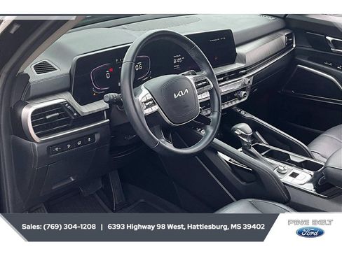Used 2024 Kia Telluride EX FWD image 12