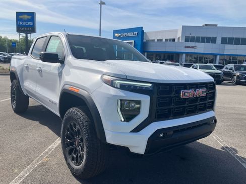 New 2026 GMC Canyon Elevation w/ Convenience Package RWD image 1