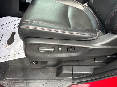 Used 2023 Honda Odyssey Sport image 18