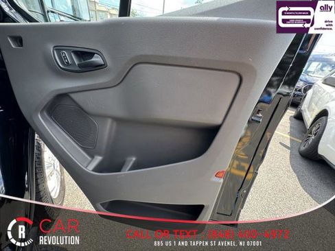 Used 2023 Ford Transit 350 XLT image 43